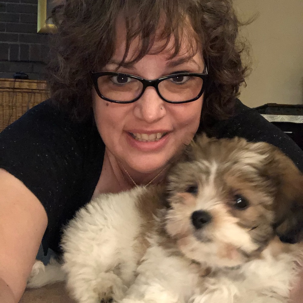 Meet your Posher, Melissa